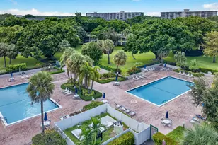 575 Oaks Ln, Pompano Beach, FL 33069 - Photo 31