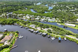 755 SW River Bend Cir, Stuart, FL 34997 - Photo 67