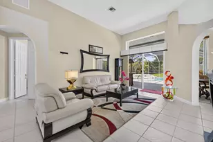 755 SW River Bend Cir, Stuart, FL 34997 - Photo 9