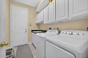 755 SW River Bend Cir, Stuart, FL 34997 - Photo 23