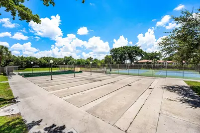 3251 Holiday Springs Boulevard #206, Margate, FL 33063 - Photo 23