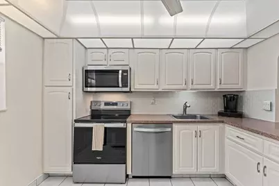 3251 Holiday Springs Boulevard #206, Margate, FL 33063 - Photo 3