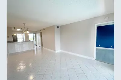 2220 N Cypress Bend Drive #503, Pompano Beach, FL 33069 - Photo 13