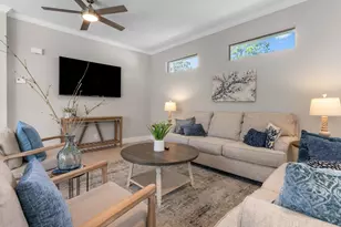 1018 Carolina Cir SW, Vero Beach, FL 32962 - Photo 17