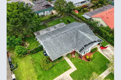 1350 Riverside Circle #Unit 2, Wellington, FL 33414 - Photo 39