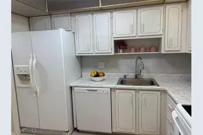 1100 Saint Charles Place #313, Pembroke Pines, FL 33026 - Photo 15