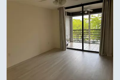 1100 Saint Charles Place #313, Pembroke Pines, FL 33026 - Photo 11
