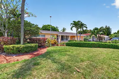 1858 NE 34th Street, Oakland Park, FL 33306 - Photo 1