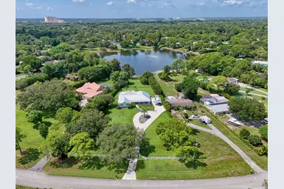 4628 Square Lake Drive, Palm Beach Gardens, FL 33418 - Photo 95