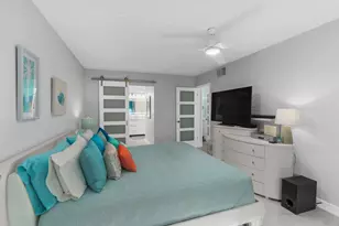 130 Cypress Club Dr, Pompano Beach, FL 33060 - Photo 39
