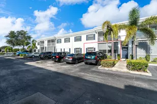 130 Cypress Club Dr, Pompano Beach, FL 33060 - Photo 49