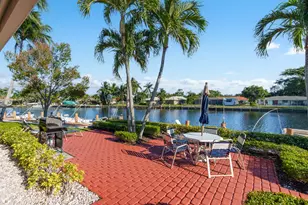 130 Cypress Club Dr, Pompano Beach, FL 33060 - Photo 15