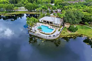 900 Crestwood Ct S, Royal Palm Beach, FL 33411 - Photo 31