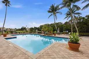 900 Crestwood Ct S, Royal Palm Beach, FL 33411 - Photo 37
