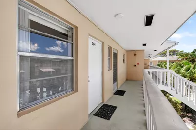 2101 NE 1st Court #204, Boynton Beach, FL 33435 - Photo 3
