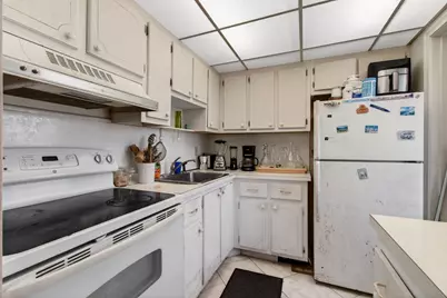 2101 NE 1st Court #204, Boynton Beach, FL 33435 - Photo 9
