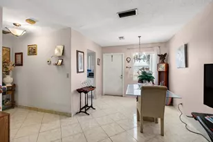 2101 NE 1st Ct, Boynton Beach, FL 33435 - Photo 5