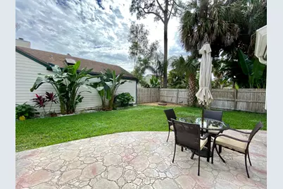 453 Park Forest Way, Wellington, FL 33414 - Photo 15