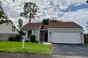 453 Park Forest Way, Wellington, FL 33414 - Photo 21