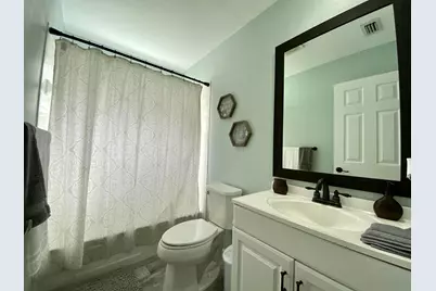 453 Park Forest Way, Wellington, FL 33414 - Photo 13