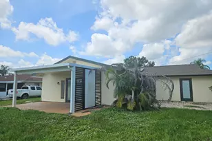 463 NW Ravenswood Ln, Port Saint Lucie, FL 34983 - Photo 19