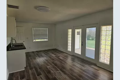 463 NW Ravenswood Lane, Port Saint Lucie, FL 34983 - Photo 9