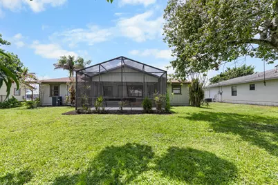 471 SE Lancaster Avenue, Port Saint Lucie, FL 34984 - Photo 31