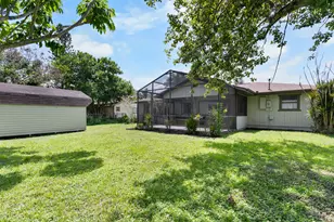 471 SE Lancaster Ave, Port Saint Lucie, FL 34984 - Photo 31