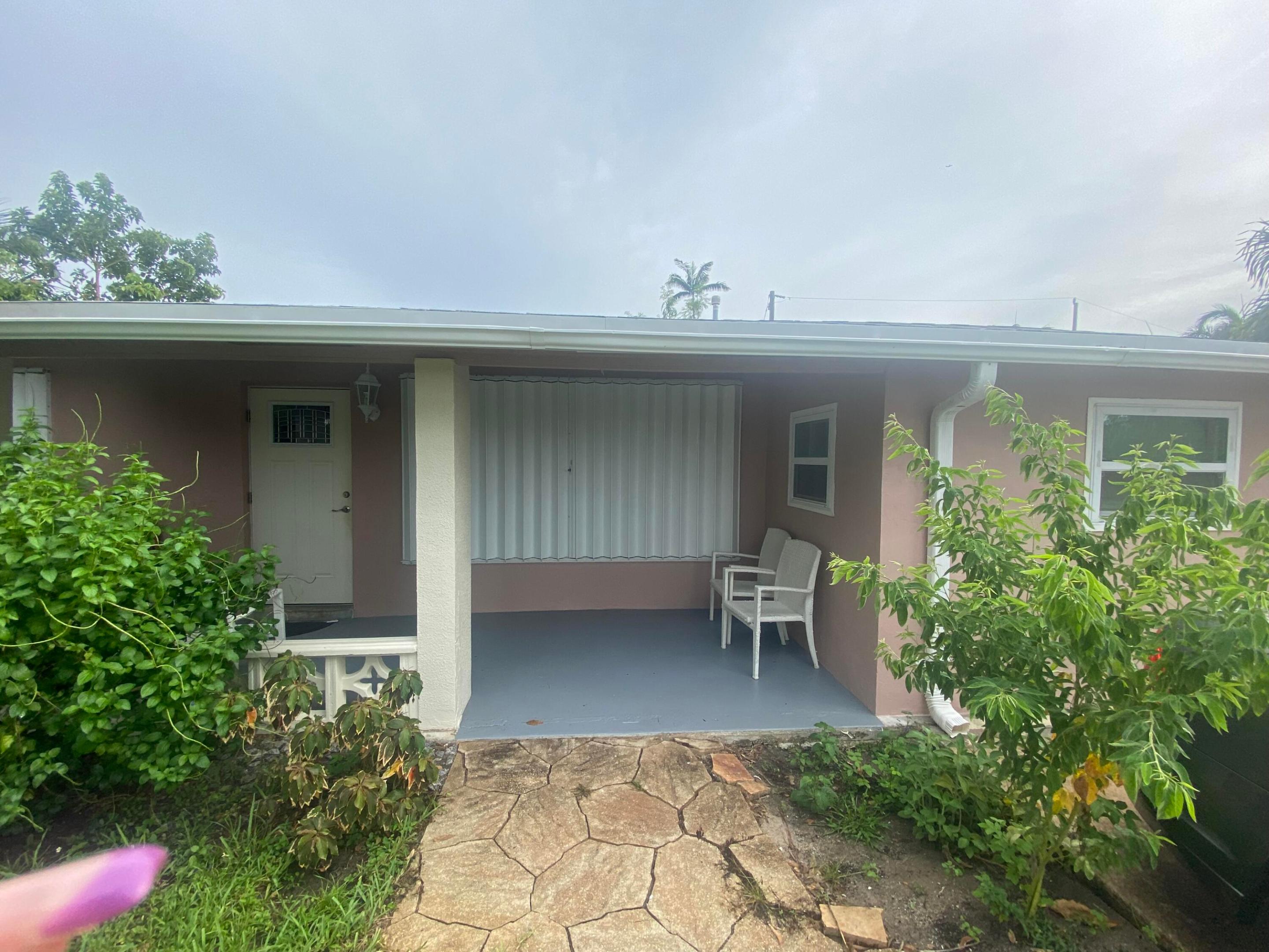 1630 NE 34th St - 1630 NE 34th St, Pompano Beach, FL 33064 Luxury Property | Jose Angel Pina