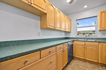 220 Country Lane #B, Boynton Beach, FL 33435 - Photo 9