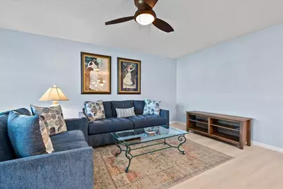 220 Country Lane #B, Boynton Beach, FL 33435 - Photo 3