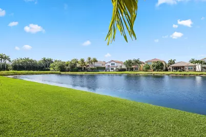 8160 Cantabria Falls Drive, Boynton Beach, FL 33473 - Photo 29