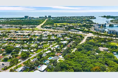 109 E Riverside Drive, Jupiter, FL 33469 - Photo 35