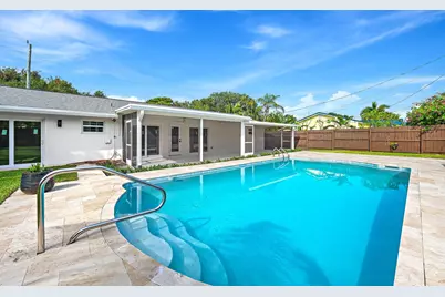 109 E Riverside Drive, Jupiter, FL 33469 - Photo 5
