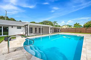 109 E Riverside Dr, Jupiter, FL 33469 - Photo 5