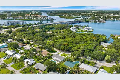 109 E Riverside Drive, Jupiter, FL 33469 - Photo 33