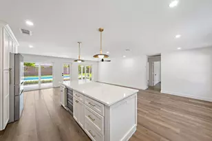109 E Riverside Dr, Jupiter, FL 33469 - Photo 11