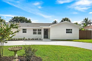 109 E Riverside Dr, Jupiter, FL 33469 - Photo 3