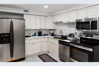 2850 Forest Hills Boulevard #211, Coral Springs, FL 33065 - Photo 9