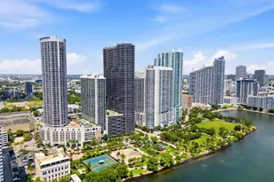 1750 N Bayshore Dr, Miami, FL 33132 - Photo 43