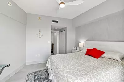 1750 N Bayshore Drive #1202, Miami, FL 33132 - Photo 21