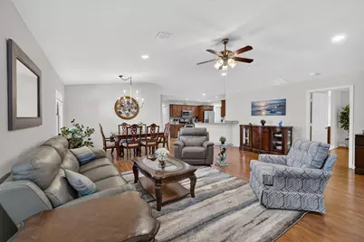 79 Flores Del Norte, Fort Pierce, FL 34951 - Photo 11