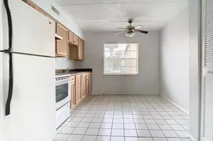 694 Michigan Ct, Saint Cloud, FL 34769 - Photo 19