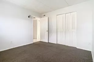 694 Michigan Ct, Saint Cloud, FL 34769 - Photo 25