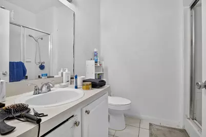 2361 NW 96th Terrace #18K, Pembroke Pines, FL 33024 - Photo 11