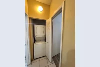 2361 NW 96th Terrace #18K, Pembroke Pines, FL 33024 - Photo 5