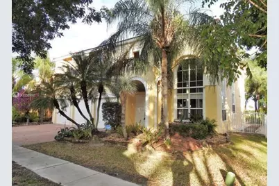 833 SW 167th Avenue, Pembroke Pines, FL 33027 - Photo 1