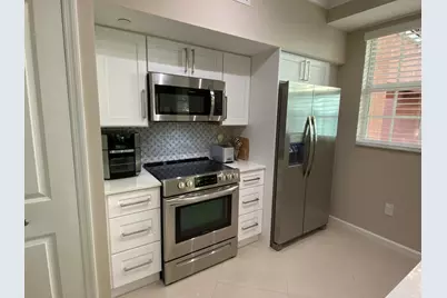 225 NE 1st Street #202, Delray Beach, FL 33444 - Photo 5