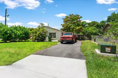 4301 Lakewood Road, Lake Worth, FL 33461 - Photo 15