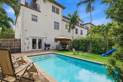 807 NW 1st Avenue, Fort Lauderdale, FL 33311 - Photo 1